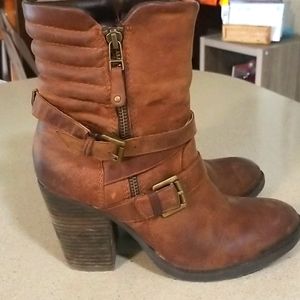 Steven Madden boots
